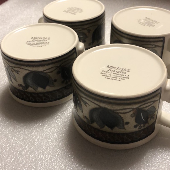 Mikasa Intaglio Arabella Cups Mugs - Set of 4 Cups - Picture 8 of 11